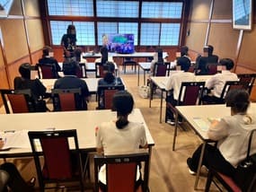 猛暑にも負けず!8社を巡る企業見学