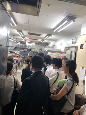 猛暑にも負けず!8社を巡る企業見学