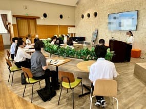 猛暑にも負けず!8社を巡る企業見学